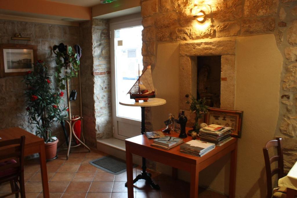 Villa Tudor Trogir Quarto foto