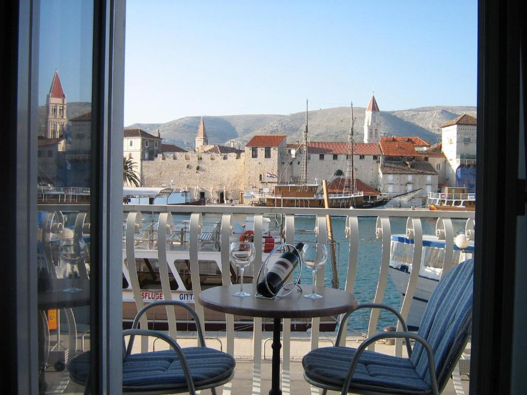 Villa Tudor Trogir Quarto foto